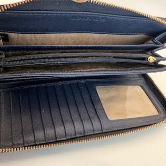 Michael Kors Jet Set Travel Navy Zip Wallet Wristlet - Picture 6 of 9
